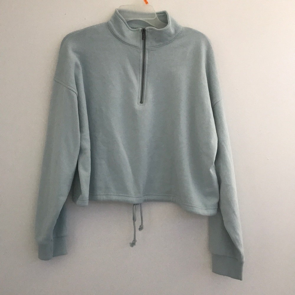 Light blue cropped sweatshirt